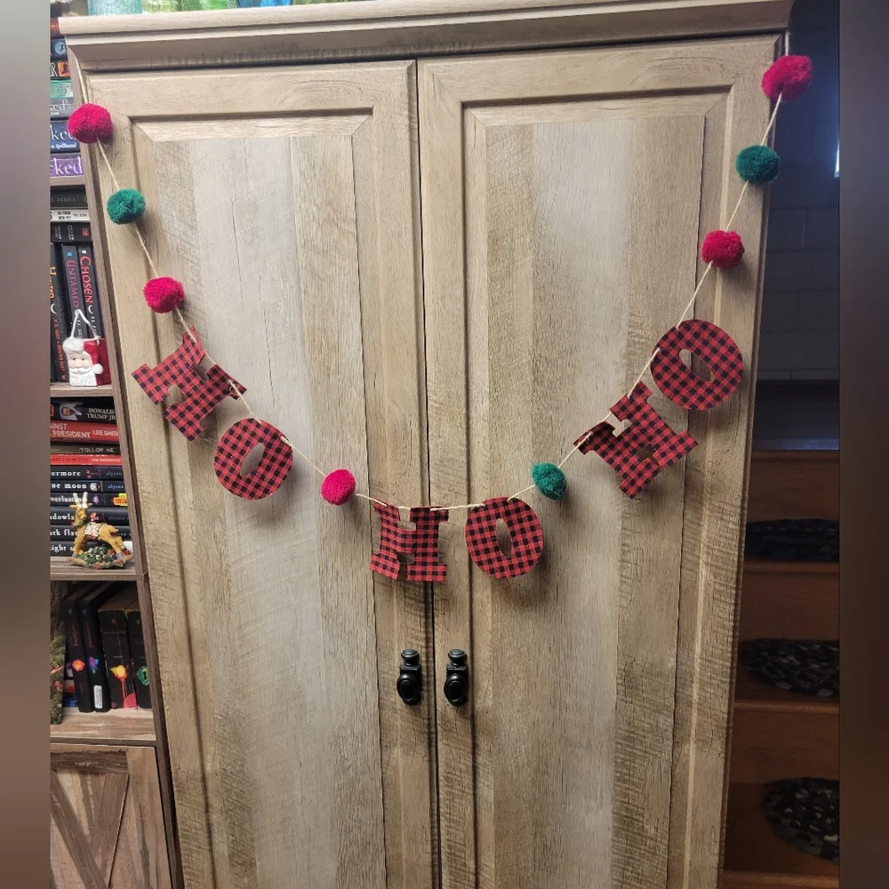 HO HO HO Festive Red Black Buffalo Plaid Pom Pom Christmas Garland Jute